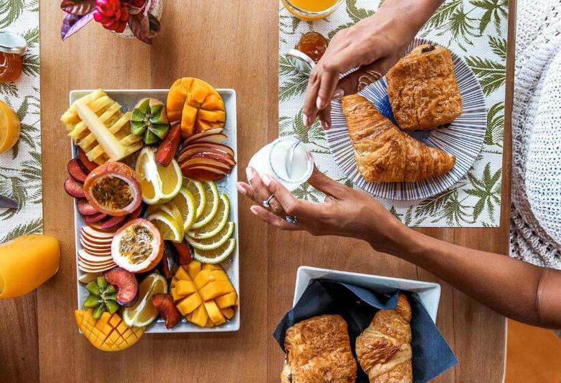 هتل Jardin Malanga