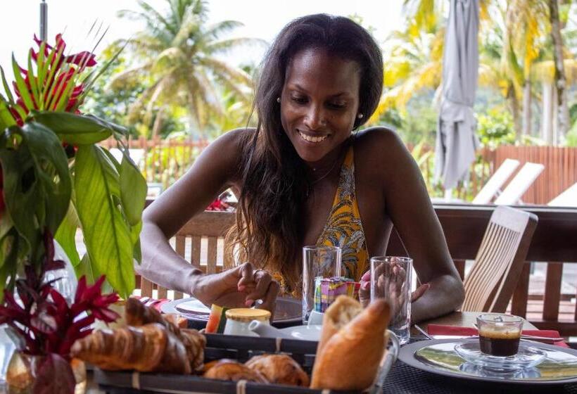 هتل Jardin Malanga