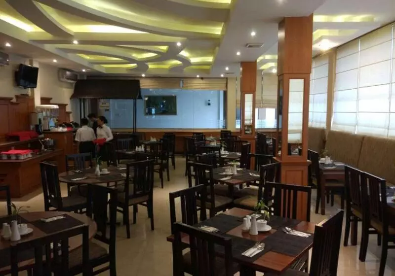 ホテル Jelita Tanjung Banjarmasin