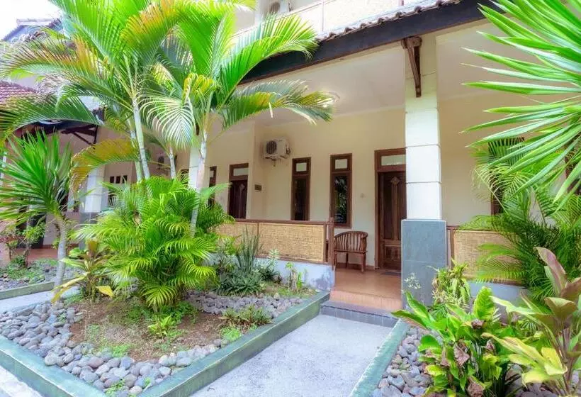 ホテル Mahkota Plengkung By Ecommerceloka