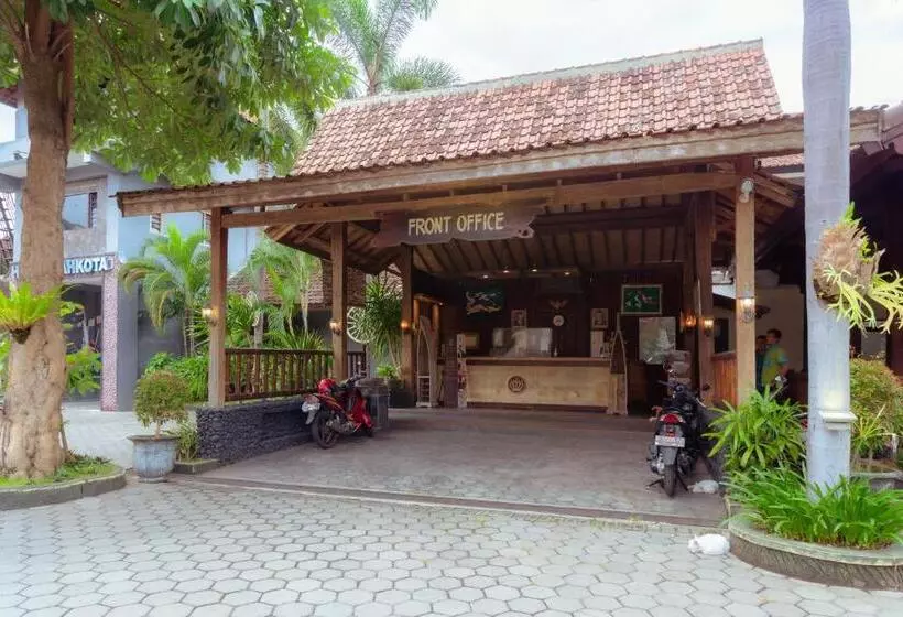 ホテル Mahkota Plengkung By Ecommerceloka