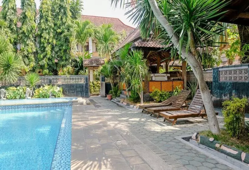 ホテル Mahkota Plengkung By Ecommerceloka