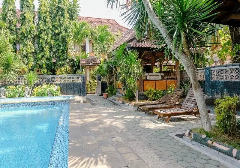ホテル Mahkota Plengkung By Ecommerceloka