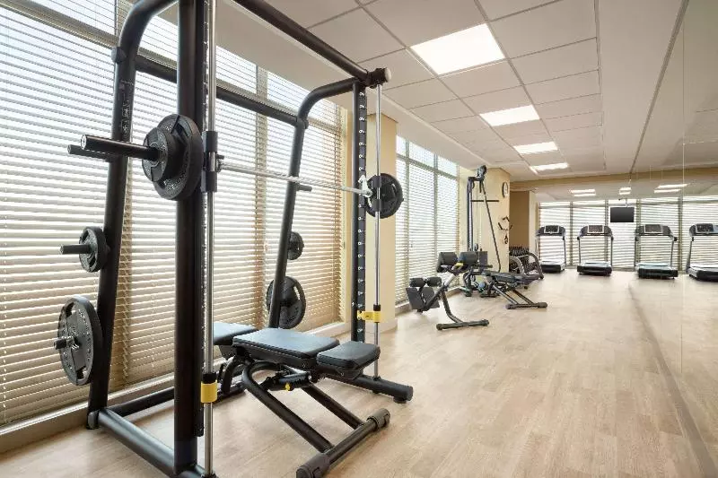 هتل Ramada By Wyndham Manama City Centre