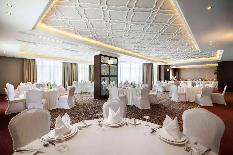 هتل Ramada By Wyndham Manama City Centre