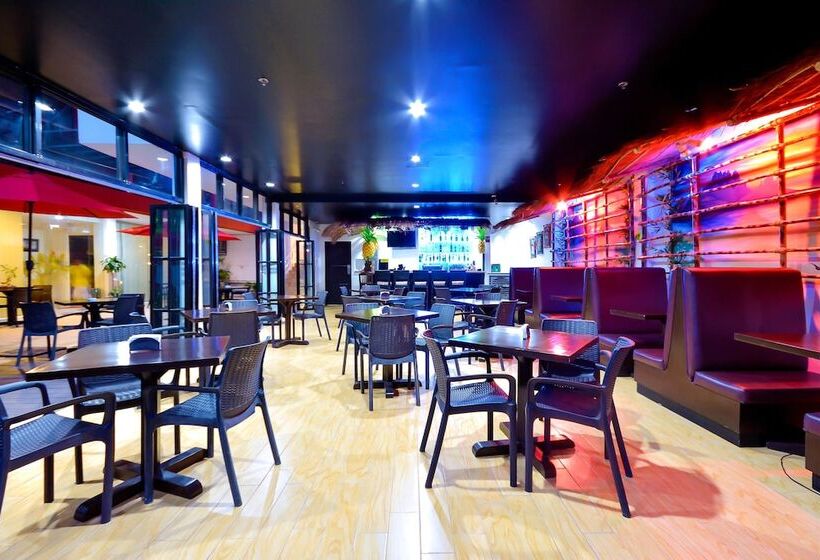 호텔 Red Coco Inn De Boracay