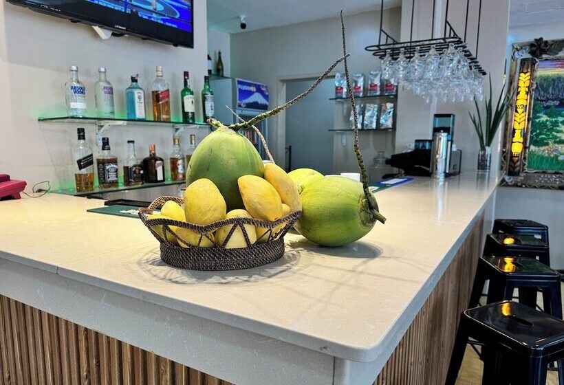 호텔 Red Coco Inn De Boracay