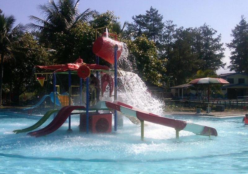 Hotel Taman Wisata Selorejo And Resort