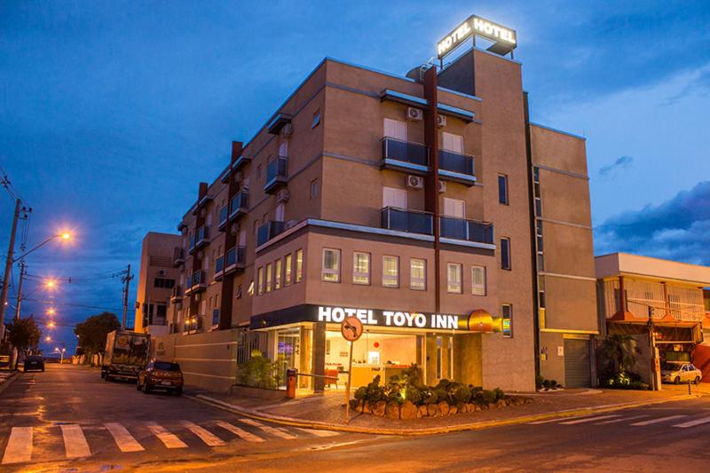 בית מלון כפרי Toyo Inn
