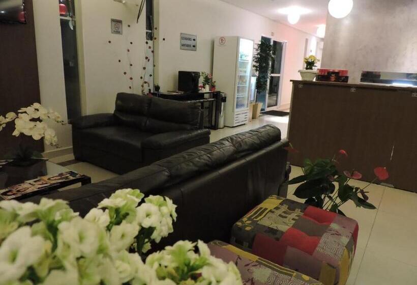 בית מלון כפרי Toyo Inn