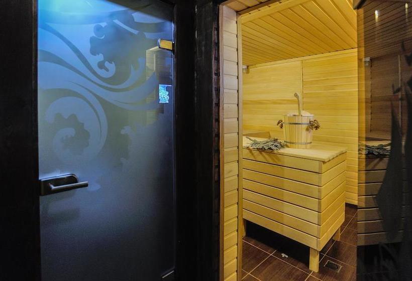 فندق Villa Adriano