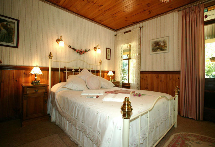 Sandiacre House B & B