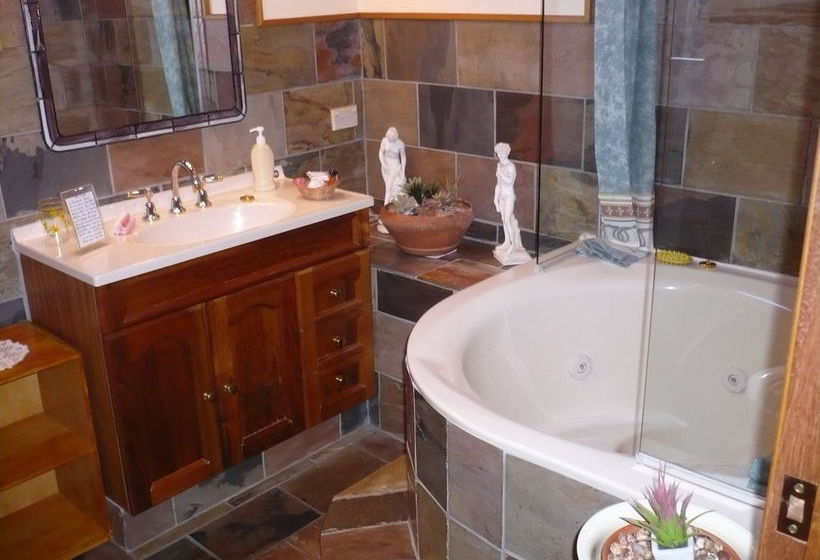 Sandiacre House B & B