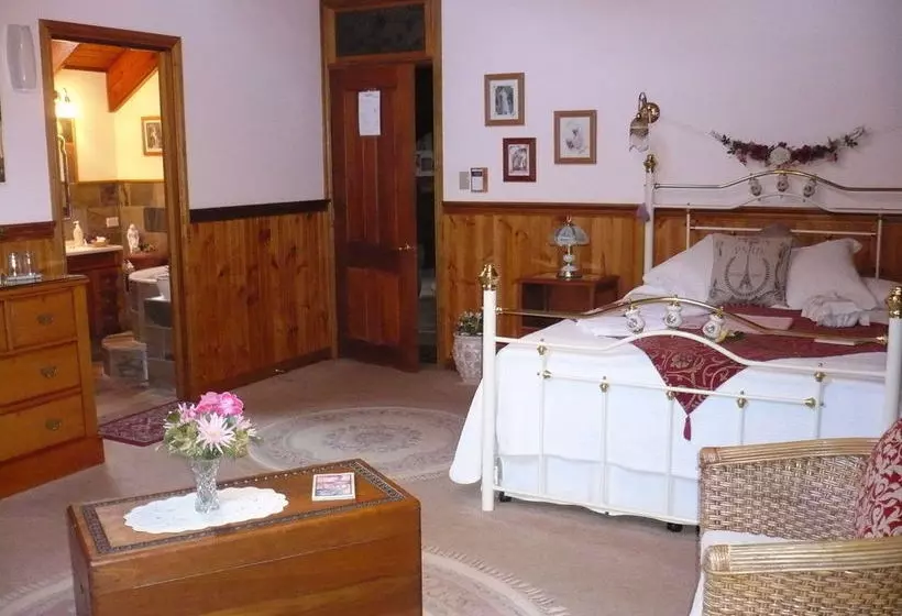 Sandiacre House B & B