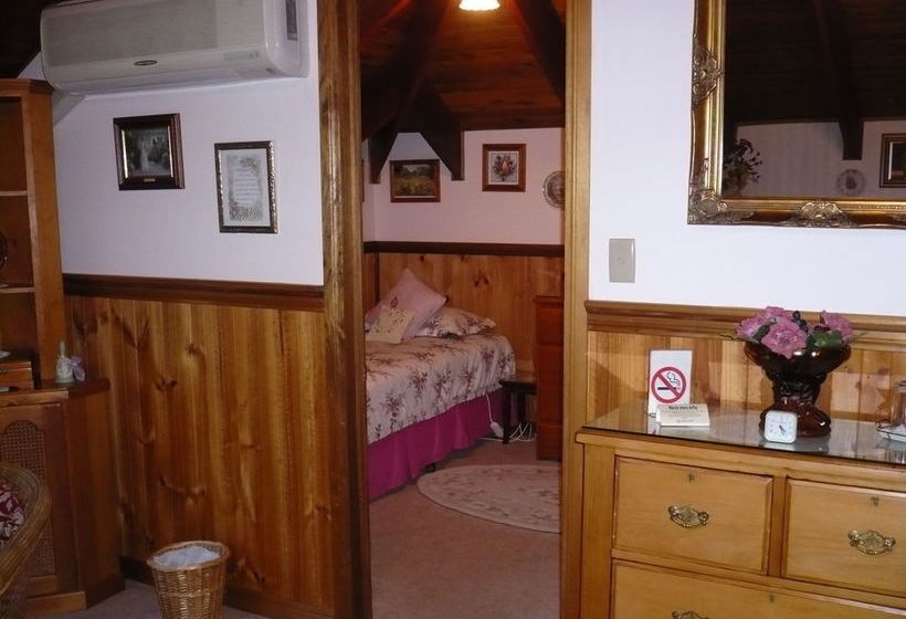 Sandiacre House B & B