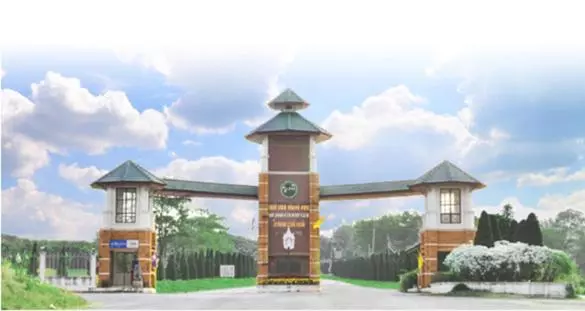 Sir James Resort