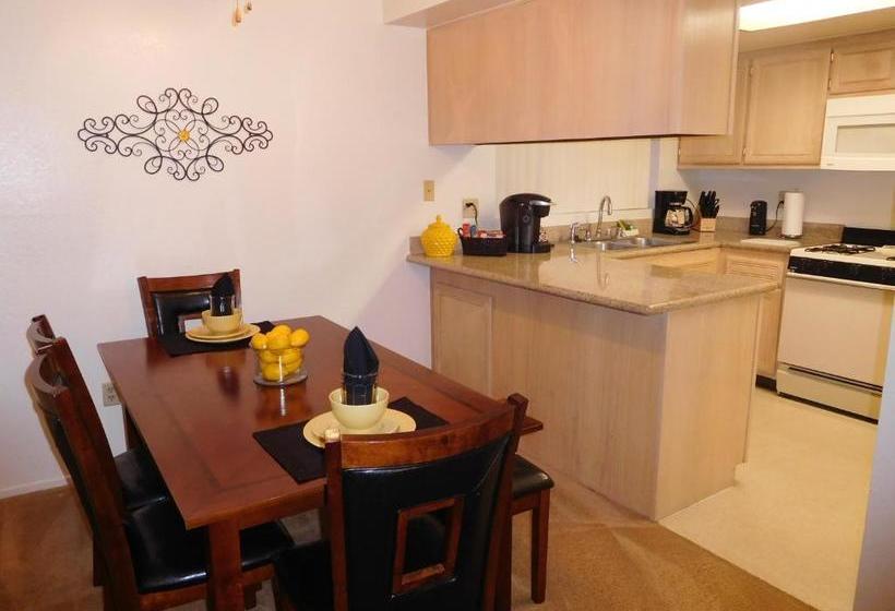 Whispering Meadows Apartments