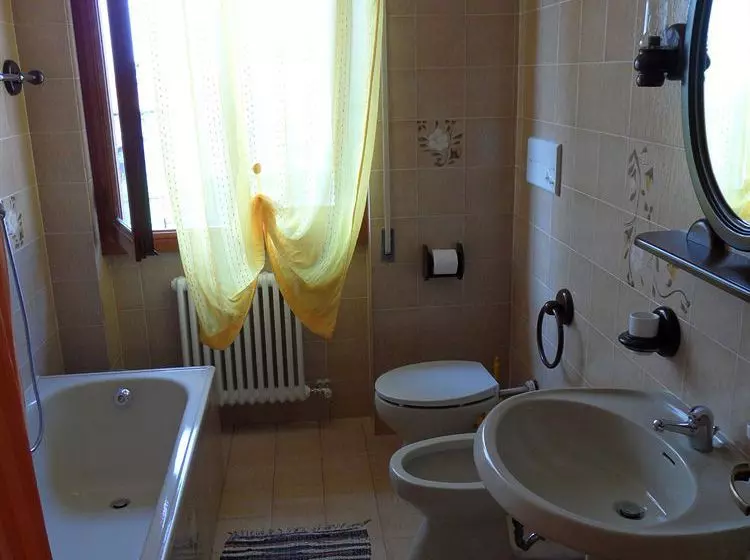 Aamiaismajoitus (B&B) Locanda Garzola