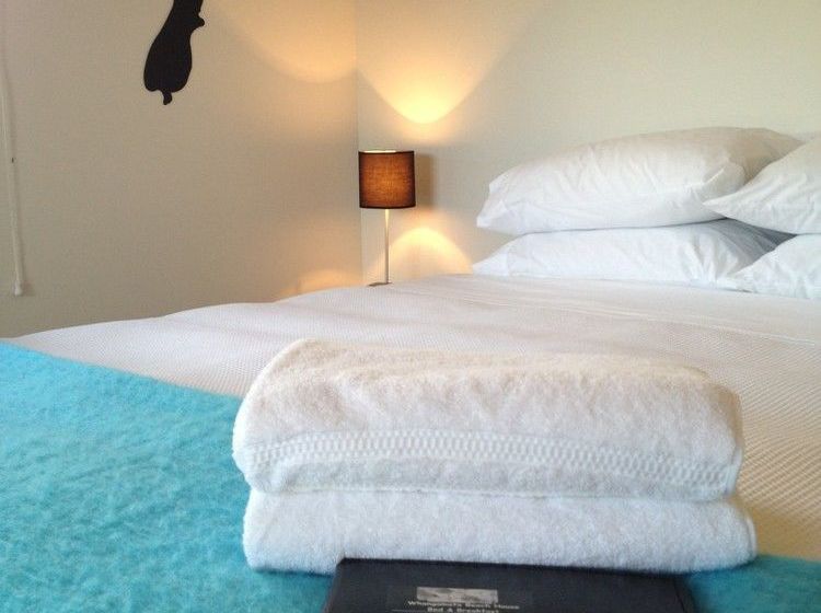 민박 Whangamata Beach House