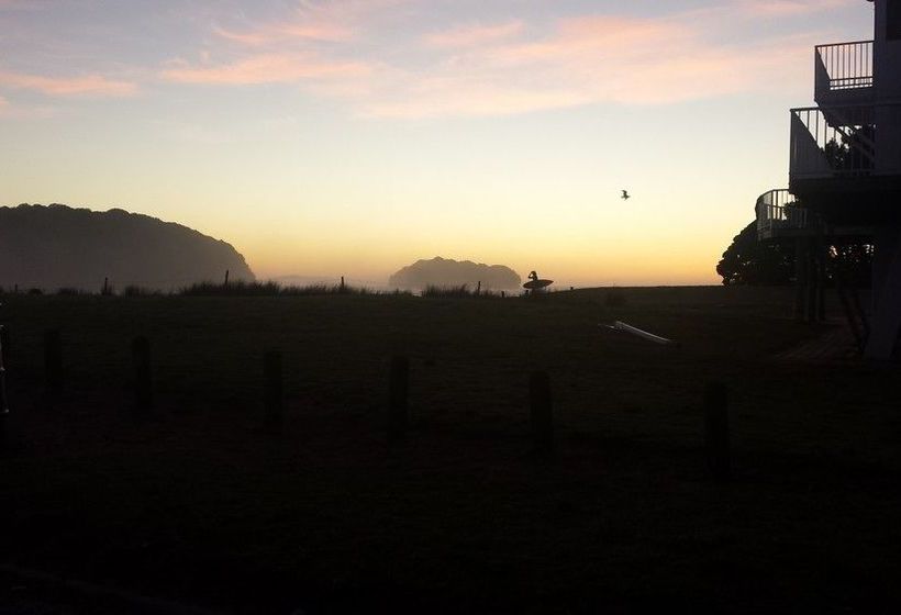 민박 Whangamata Beach House