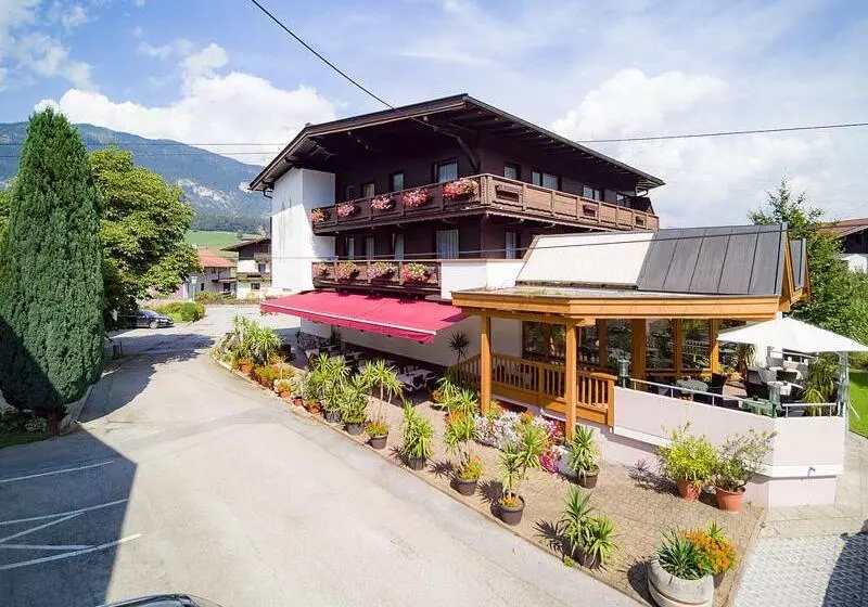 ホテル Gasthof Pension Alpenblick