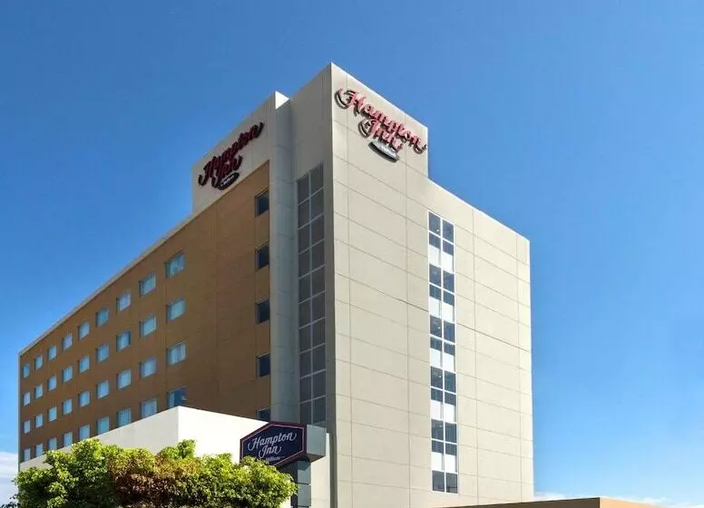 ホテル Hampton Inn By Hilton Irapuato
