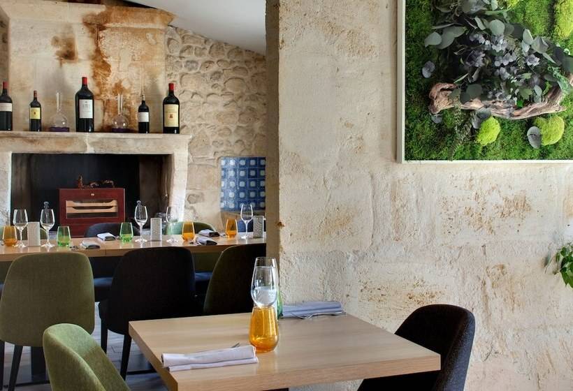 ホテル Les Secrets Château Pey La Tour Logis Hôtels & Restaurant