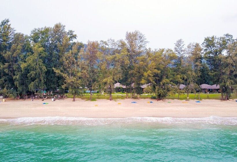 Hotelli Long Beach Chalet   Sha Extra Plus