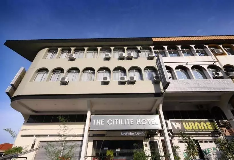 ホテル OYO 786 Citilite 