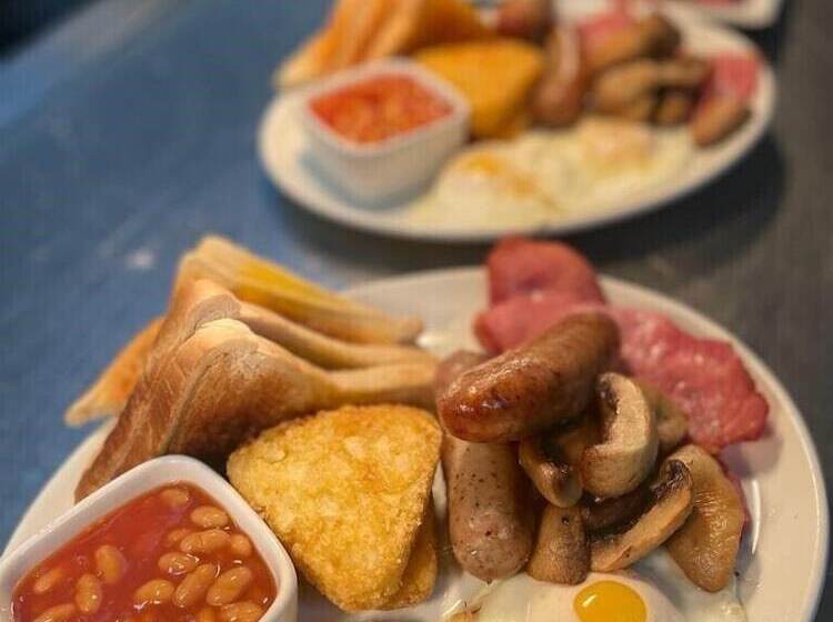 ホテル Silverstone Golf Club &