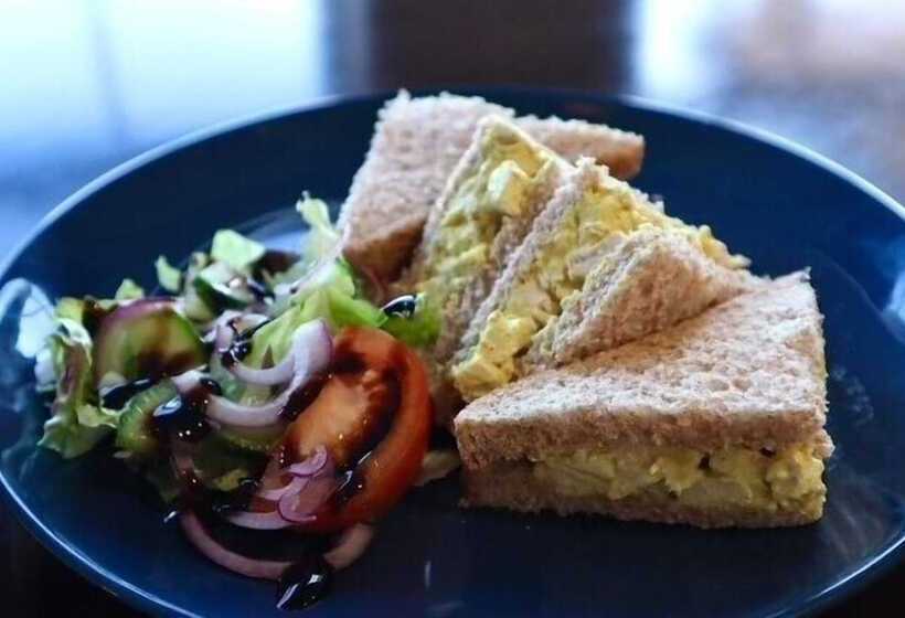 ホテル Silverstone Golf Club &