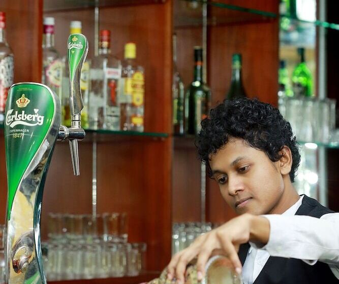 Hotel Sunhill   Colombo