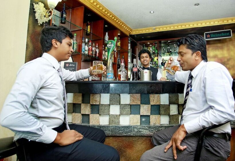 Hotel Sunhill   Colombo