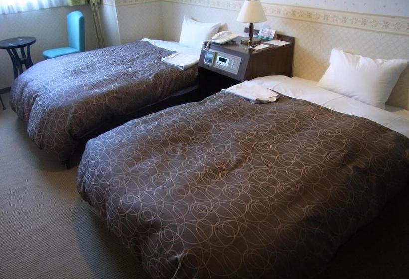 Hotel L And L  Senryu