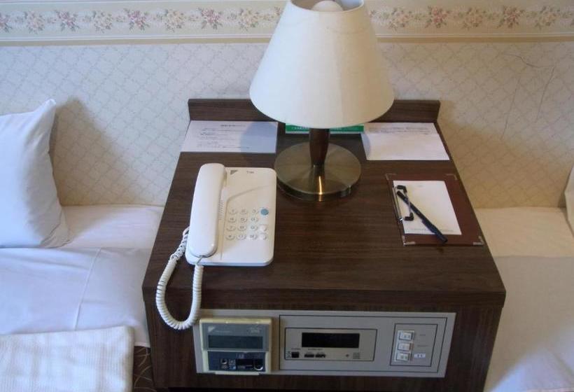 Hotel L And L  Senryu