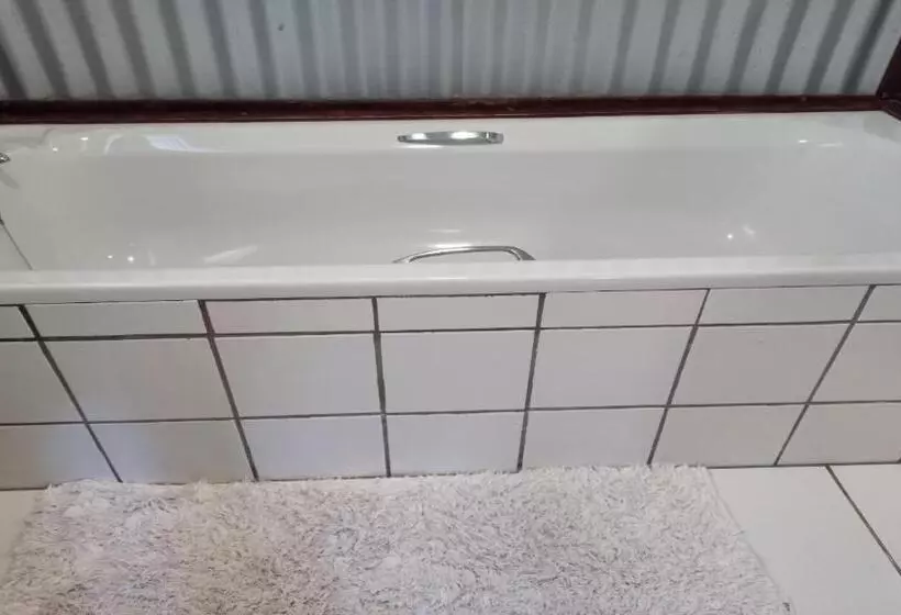 ペンション Bains House