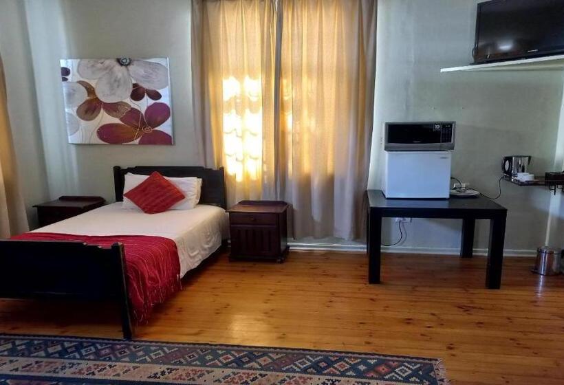 פנסיון Bains House