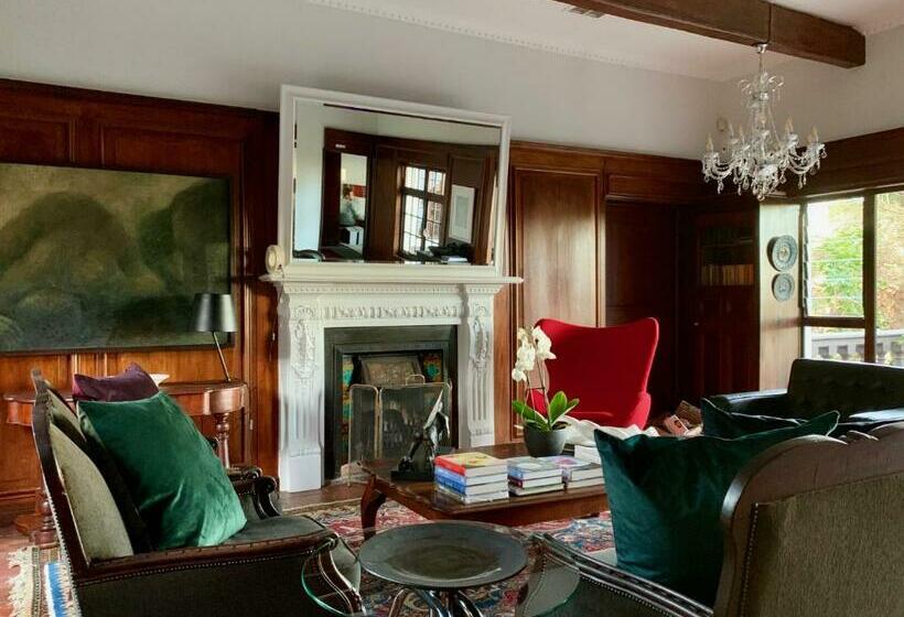 פנסיון Le Must Residence