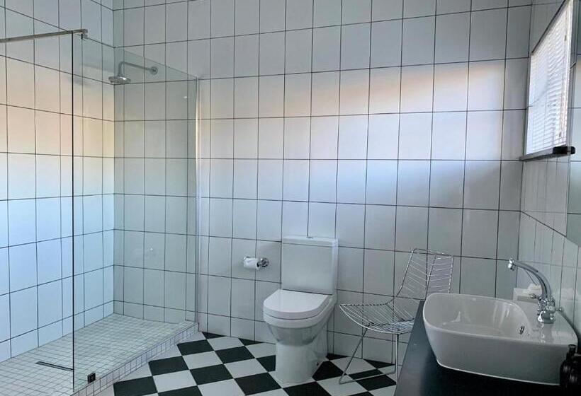 פנסיון Le Must Residence