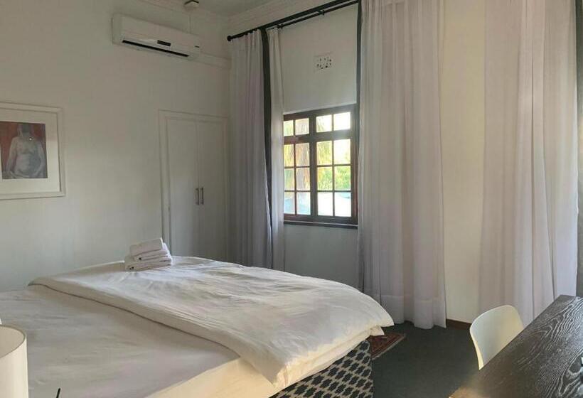 פנסיון Le Must Residence