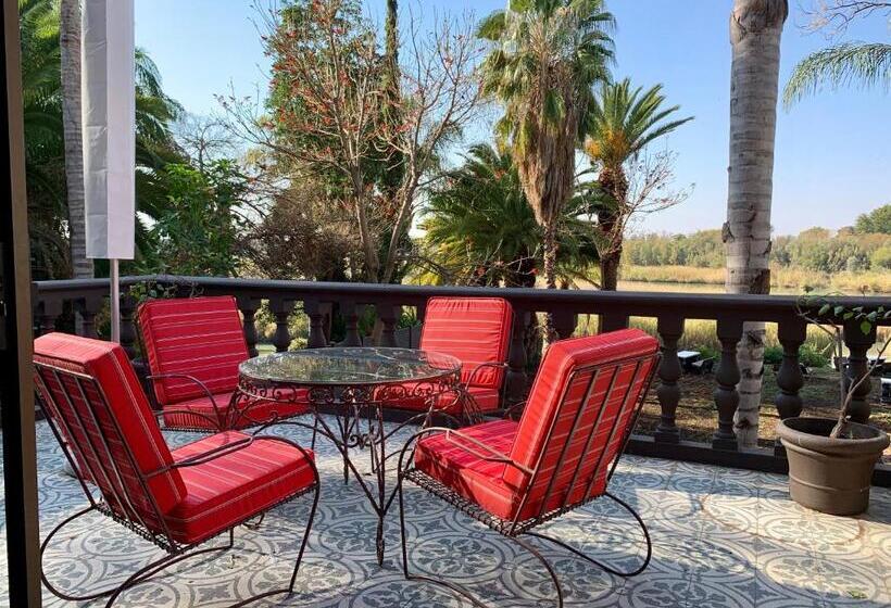 פנסיון Le Must Residence