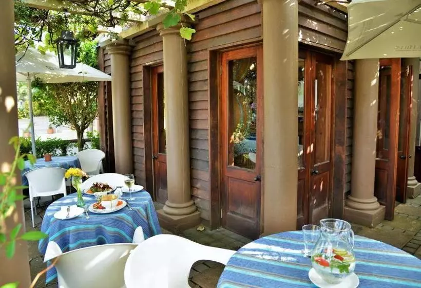 ペンション The Vineyard On Ballito