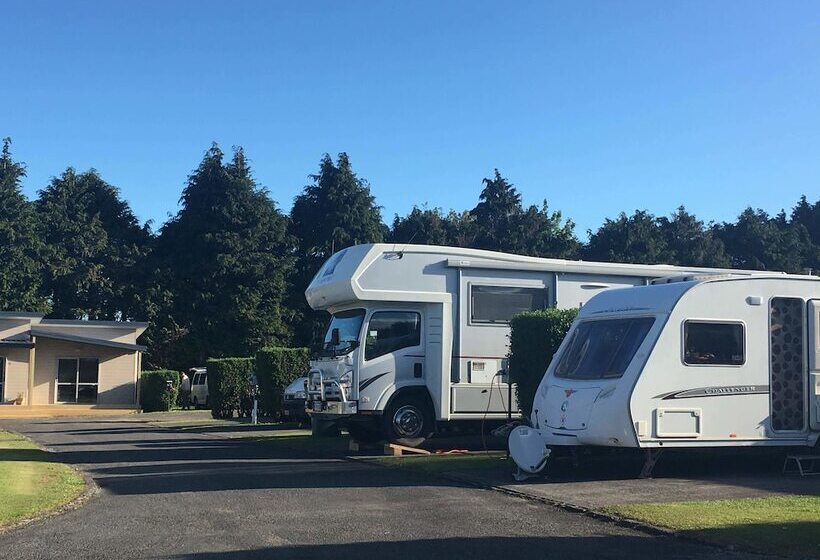 Stratford Motel & Holiday Park