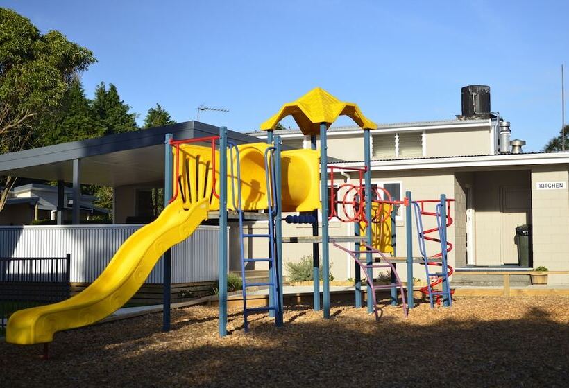 Stratford Motel & Holiday Park