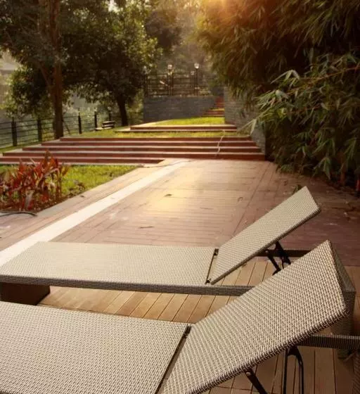 The Ibnii   Eco Luxury Resort
