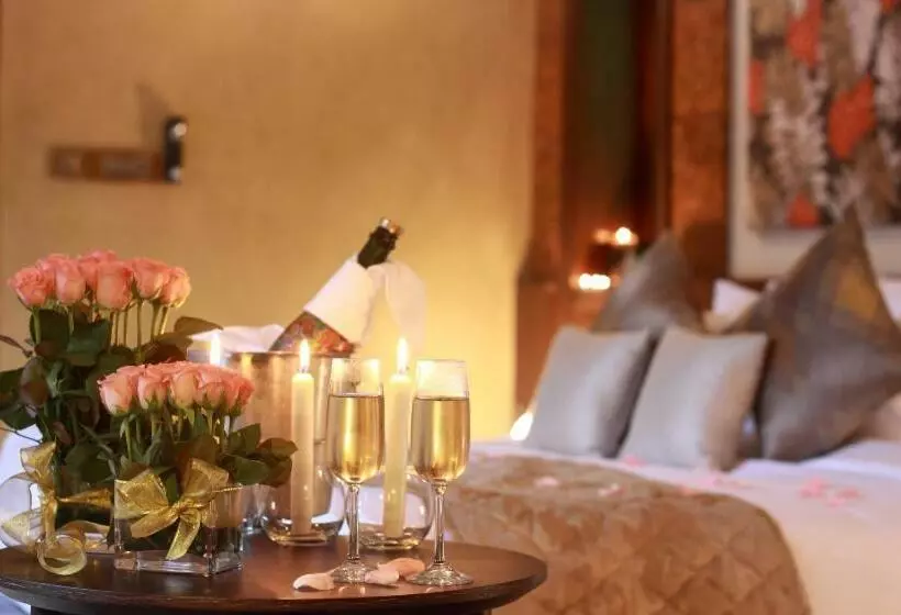 The Ibnii   Eco Luxury Resort