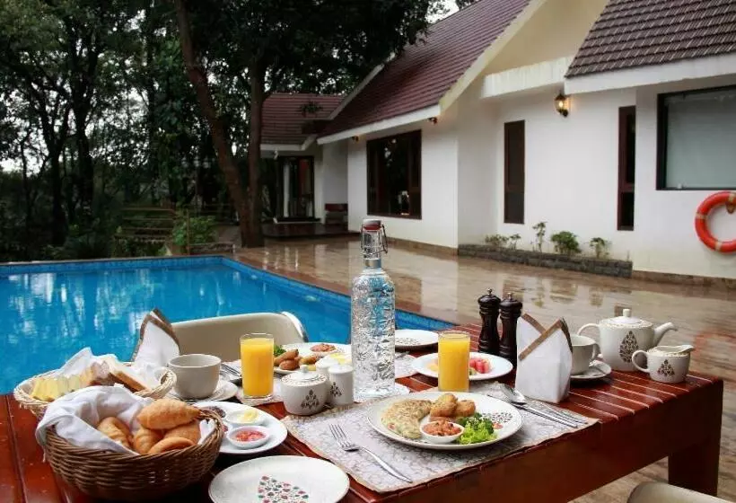 The Ibnii   Eco Luxury Resort