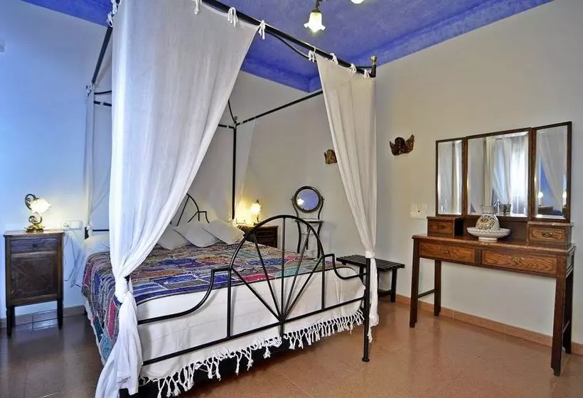 Villa Can Cardona