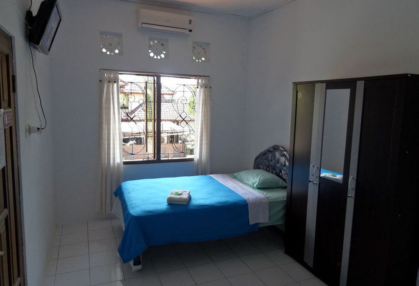 Palma Bed & Breakfast   Hostel