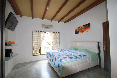 Palma Bed & Breakfast   Hostel